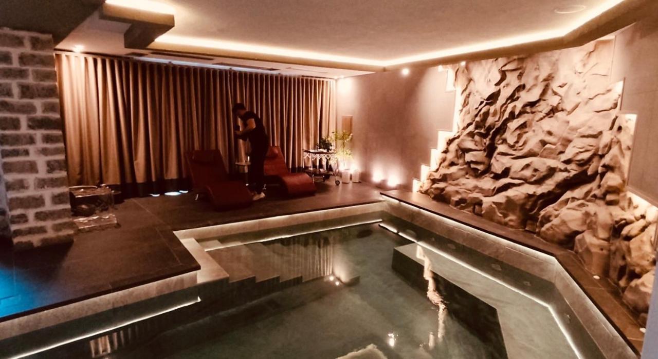 Mikro Papigo 1700 Hotel & Spa Eksteriør bilde